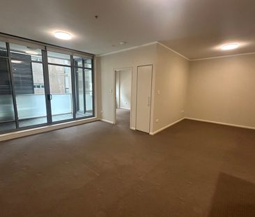 One Bedroom + Study Resort Style Apartment in the Heart of Maroubra... - Photo 3