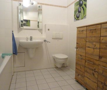 Möblierte 2-Zi-Wohnung mit Balkon & Spreeblick Berlin-Köpernick - Photo 6