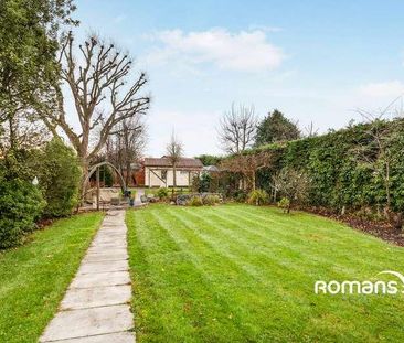 Tumblewood, Ash Green Lane East, Ash Green, Aldershot, Surrey, GU12 - Photo 1