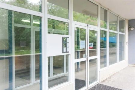 Pronájem bytu 1+kk, Švehlova 2887/26, Praha Záběhlice - Photo 3