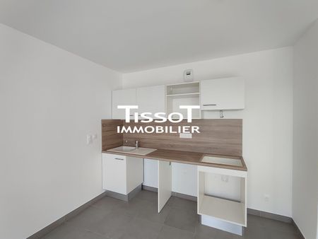 P3 à louer avec parking - Quartier Capouchine, Nîmes - Photo 3