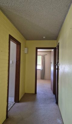 One Bedroom Flat - Photo 1