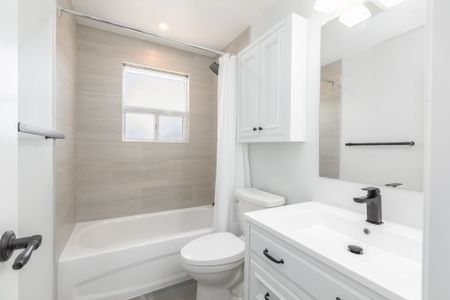 For Lease - 99 West Lodge Avenue Unit# 3, Toronto, Ontario - Photo 2