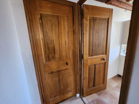 EXCLUSIVITE A SAINT SATURNIN LES AVIGNON - SUPERBE APPARTEMENT DE TYPE 2 de 47 m² surf hab A LOUER - PLACE DE PARKING PRIVEE - Photo 5