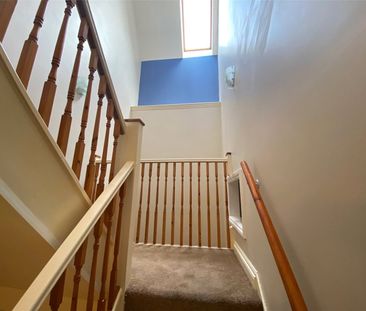 Stringfellow Mews, Holyrood Street, Chard, Somerset, TA20 - Photo 4