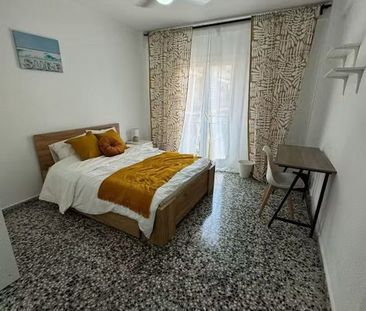 Carrer de Ramón y Cajal, Xirivella, Valencian Community 46950 - Foto 2