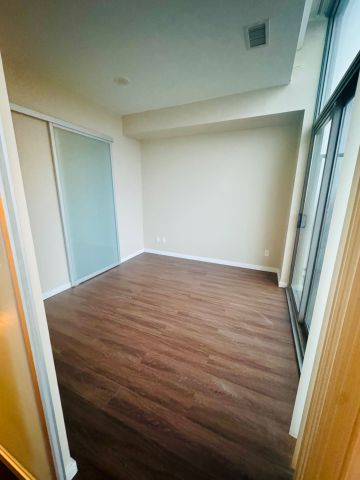 For Lease - 105 The Queensway N/A Unit# 3501, Toronto, Ontario - Photo 4