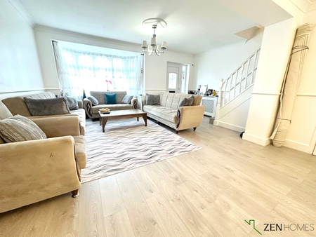 3 bedroom terraced house to rent - Photo 3