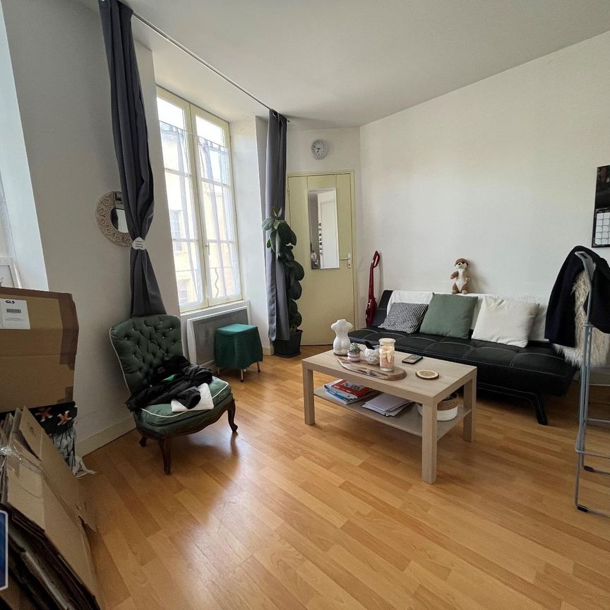 Location Appartement 3 pièces 44m² POITIERS 86000 - Photo 1