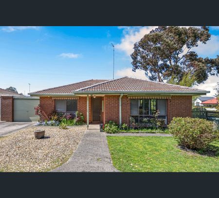 1/714 Darling St, Redan, Vic 3350 - Photo 2