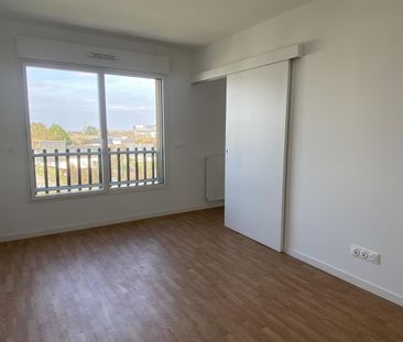 location Appartement T2 DE 46.1m² À ANGERS - Photo 3