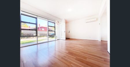 OPEN SAT 20TH SEPTEMBER, 12:00 - 12:20pm - Photo 2