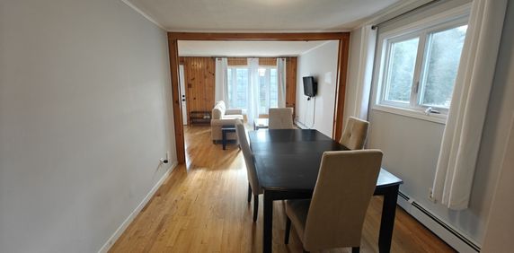 Grande Chambre à Louer En Colocation ! - Photo 2