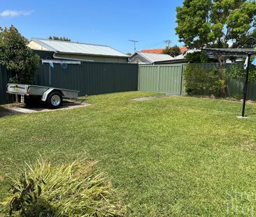 Refurbished Home With Character - Photo 1