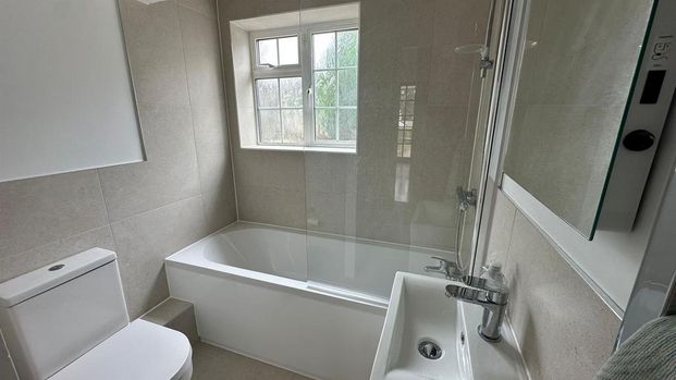 3 bedroom house to rent - Photo 1
