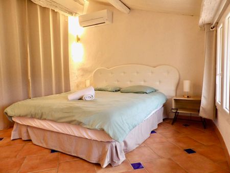 Location Appartement 1 pièce 40m² BARGEMON 83830 - Photo 3