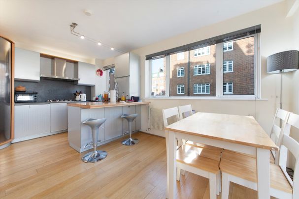 Lee Court, London, W8, London - Photo 1