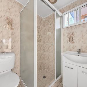 NEAT & LOW-MAINTENANCE FLAT IN GREAT LOCATION - Photo 2