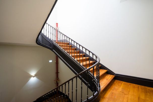 3 room luxury Apartment for rent in Largo de Santos, Lisbon - Photo 1