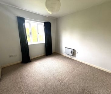 Roebuck Court, Didcot - Photo 4