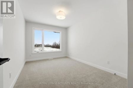 1194 SPOOR STREET - Photo 5