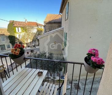 A LOUER Appartement Châteauneuf Du Pape 3 pièce(s) 50 m2 avec balcon, - Photo 1