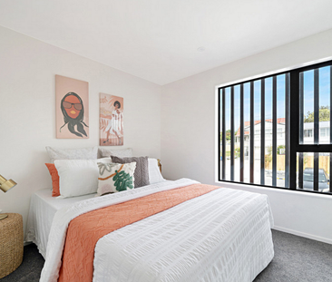 Modern & Stylish Living In Glen Eden - Photo 5