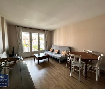 Location Appartement 2 pièces 50m² LILLE 59000 - Photo 2