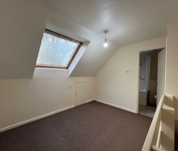 1 bedroom Flat - Round Mead, Stevenage - Photo 4