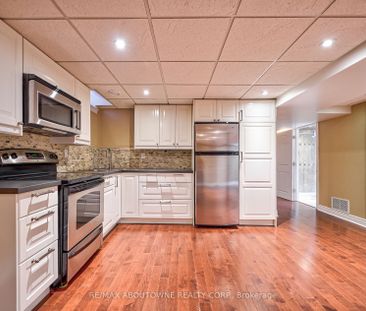 For Lease - 104 Cabinet Crescent, Vaughan, Ontario - Photo 5