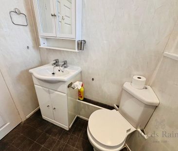 2 bedroom bungalow to rent - Photo 1