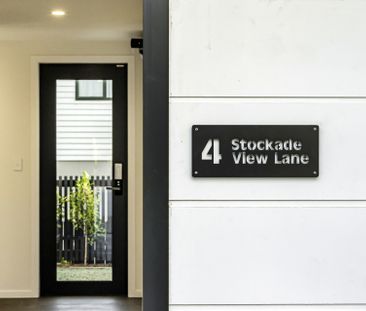 BRAND-NEW EXECUTIVE TOWNHOUSE FOR RENT - Photo 2