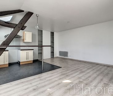 Location Appartement 2 pièces 49m² - Photo 3