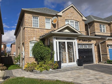 For Lease - 20 Turtledove Grove, Toronto, Ontario - Photo 3