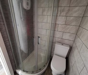 1 bedroom end of terrace house to rent - Photo 4