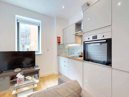 Studio to rent - Photo 2