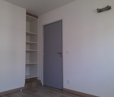 A LOUER // LE PONTET Beau T3 de 65 m² proche centre-ville - Photo 3