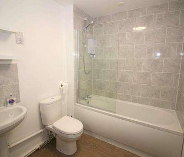 Biscombe Gardens, Saltash, PL12 - Photo 6