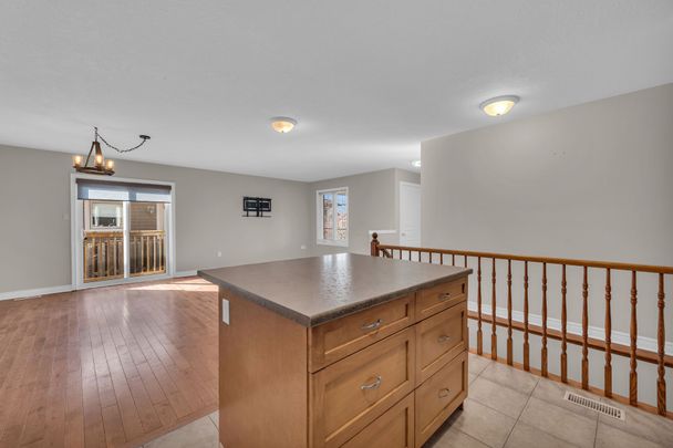 For Lease - 143 Anastasia Boulevard, West Lincoln, Ontario - Photo 1