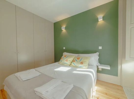 Rua de Antero de Quental, Porto, Braga 4050-052 - Photo 1