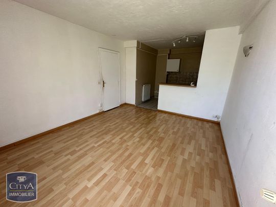 Location Appartement 2 pièces 37m² CHATEAUROUX 36000 - Photo 1