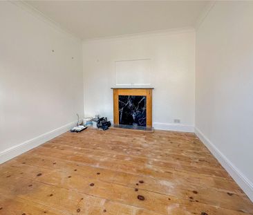 2 bedroom detached house to rent - Photo 2