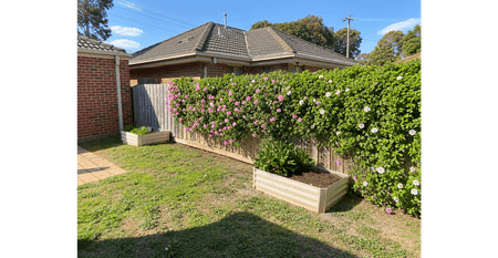 Spacious Family Living with Multiple Zones in Werribee - Photo 4