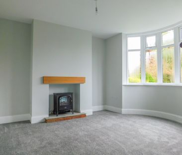 Burton Upon Stather, North Lincolnshire - Photo 1