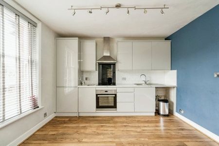 Cliff Avenue, Cromer - Photo 4