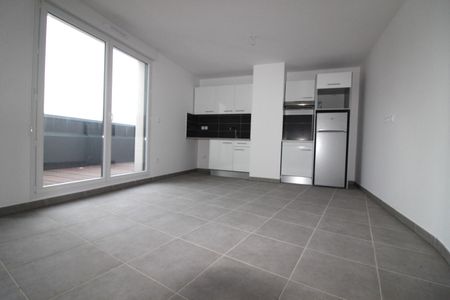 TOURNEFEUILLE / Location Appartement 3 Pièces 64 m² - Photo 4