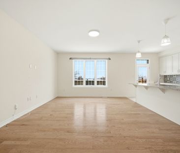 For Lease - 3429 Eternity Way, Oakville, Ontario - Photo 2