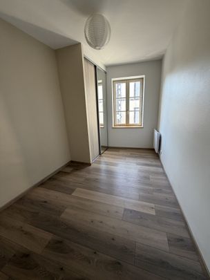 Location Maison 3 pièces 60m² COMBRONDE 63460 - Photo 1