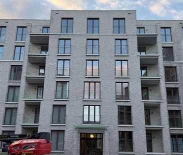 Appartement te huur in Brussel voor € 1.150 met 1 slaapkamer - Photo 1