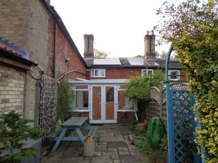 Church Street, Great Gransden, Sandy - Photo 2